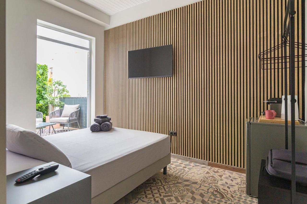 מאלגה Valentin Suites מראה חיצוני תמונה