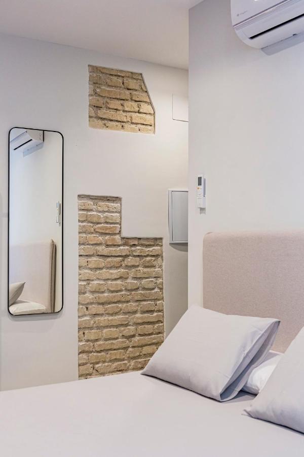 מאלגה Valentin Suites מראה חיצוני תמונה
