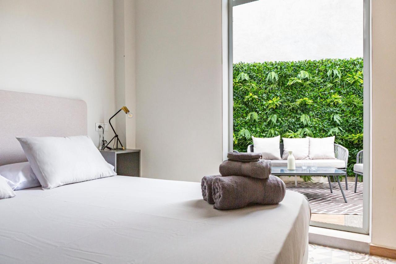 מאלגה Valentin Suites מראה חיצוני תמונה